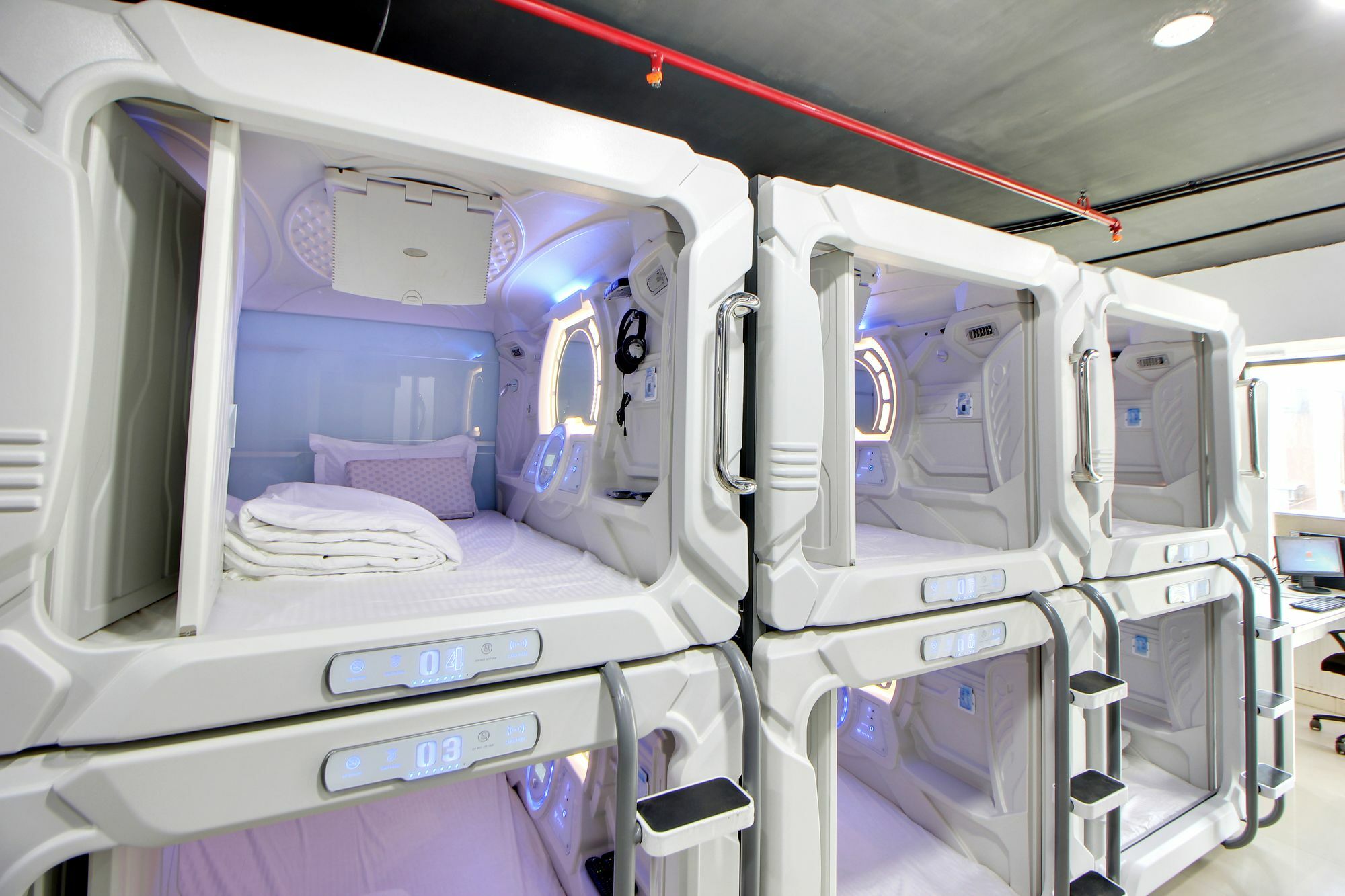 Hotel Astropods Airport, Mumbai. Exterior foto